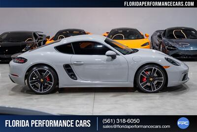 2019 Porsche 718 Cayman S   - Photo 7 - Riviera Beach, FL 33407
