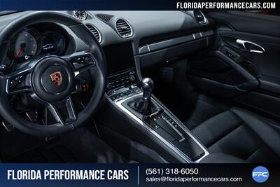 2019 Porsche 718 Cayman S   - Photo 47 - Riviera Beach, FL 33407