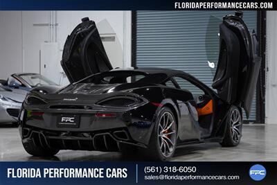 2019 McLaren 570S   - Photo 15 - Riviera Beach, FL 33407