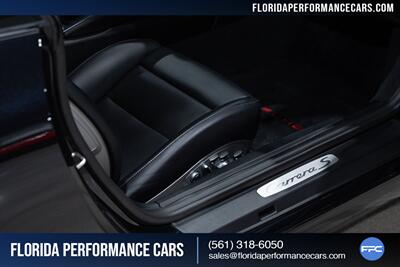2017 Porsche 911 Carrera S   - Photo 32 - Riviera Beach, FL 33407