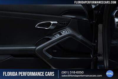 2017 Porsche 911 Carrera S   - Photo 24 - Riviera Beach, FL 33407