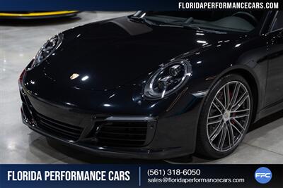 2017 Porsche 911 Carrera S   - Photo 11 - Riviera Beach, FL 33407