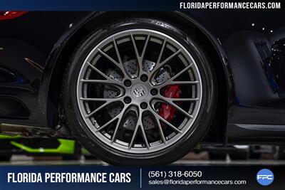 2018 Porsche 911 Targa 4S   - Photo 14 - Riviera Beach, FL 33407