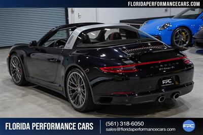 2018 Porsche 911 Targa 4S   - Photo 4 - Riviera Beach, FL 33407