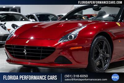 2015 Ferrari California T - Photo 67 - Riviera Beach, FL 33407