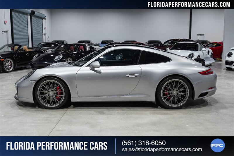 2017 Porsche 911 Carrera S   - Photo 3 - Riviera Beach, FL 33407