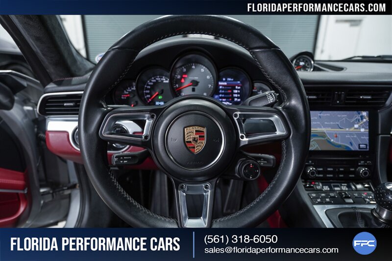 2017 Porsche 911 Carrera S   - Photo 23 - Riviera Beach, FL 33407