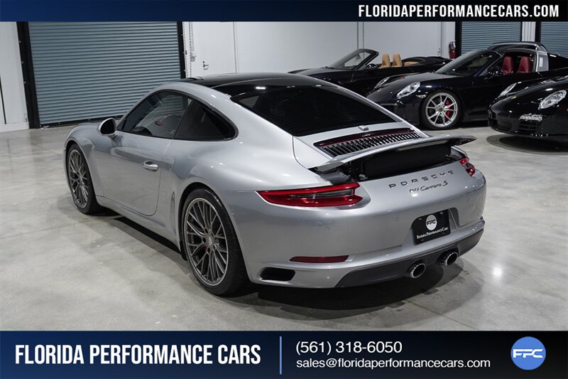 2017 Porsche 911 Carrera S   - Photo 4 - Riviera Beach, FL 33407