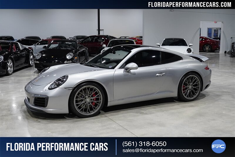 2017 Porsche 911 Carrera S   - Photo 2 - Riviera Beach, FL 33407