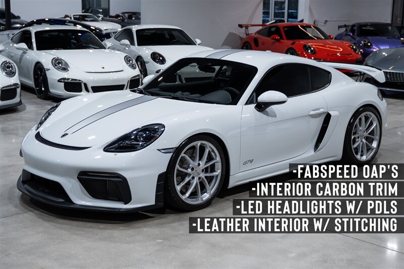 2022 Porsche 718 Cayman GT4  
