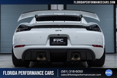 2022 Porsche 718 Cayman GT4   - Photo 67 - Riviera Beach, FL 33407