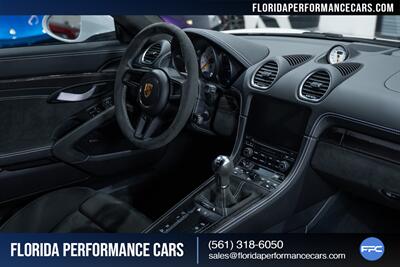 2022 Porsche 718 Cayman GT4   - Photo 53 - Riviera Beach, FL 33407