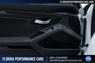 2022 Porsche 718 Cayman GT4   - Photo 24 - Riviera Beach, FL 33407