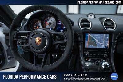 2022 Porsche 718 Cayman GT4   - Photo 43 - Riviera Beach, FL 33407