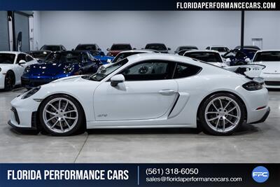 2022 Porsche 718 Cayman GT4   - Photo 3 - Riviera Beach, FL 33407