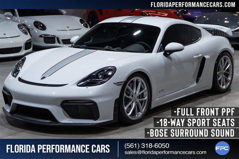 2022 Porsche 718 Cayman GT4  
