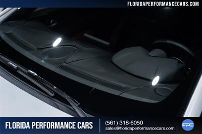2019 Aston Martin Vantage   - Photo 58 - Riviera Beach, FL 33407