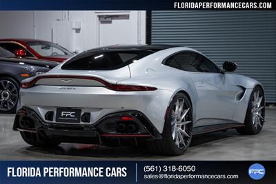 2019 Aston Martin Vantage   - Photo 15 - Riviera Beach, FL 33407