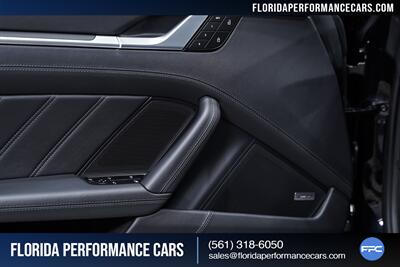 2022 Porsche 911 Turbo S   - Photo 24 - Riviera Beach, FL 33407