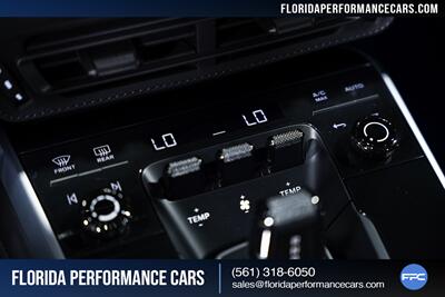 2022 Porsche 911 Turbo S   - Photo 56 - Riviera Beach, FL 33407