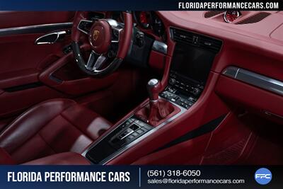 2019 Porsche 911 Carrera 4S - Photo 54 - Riviera Beach, FL 33407
