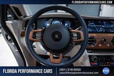 2024 Rolls-Royce Spectre   - Photo 19 - Riviera Beach, FL 33407