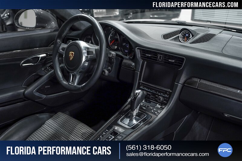 2014 Porsche 911 Turbo S   - Photo 51 - Riviera Beach, FL 33407