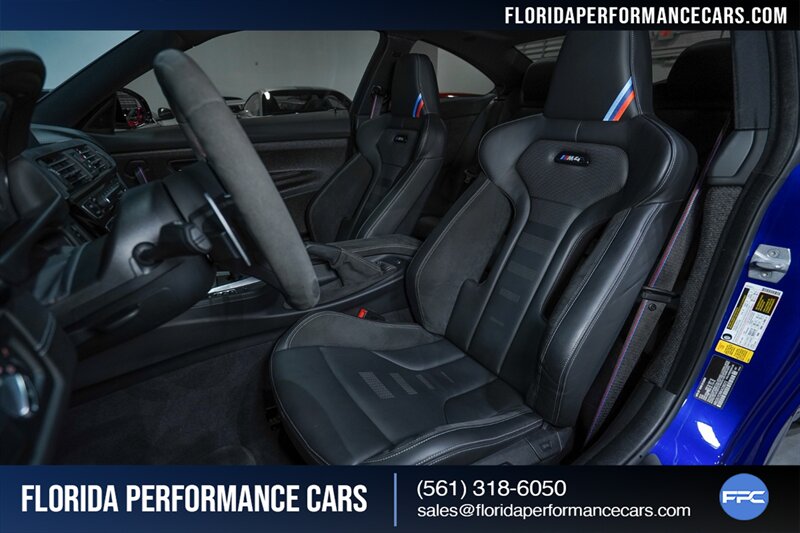 2019 BMW M4 CS   - Photo 18 - Riviera Beach, FL 33407