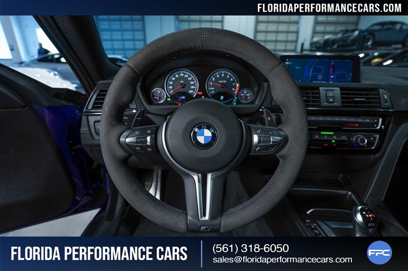 2019 BMW M4 CS   - Photo 20 - Riviera Beach, FL 33407