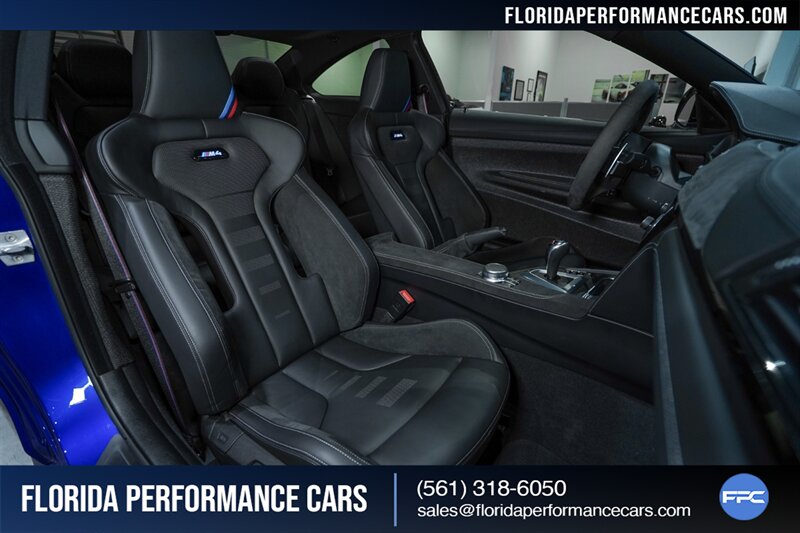 2019 BMW M4 CS   - Photo 27 - Riviera Beach, FL 33407