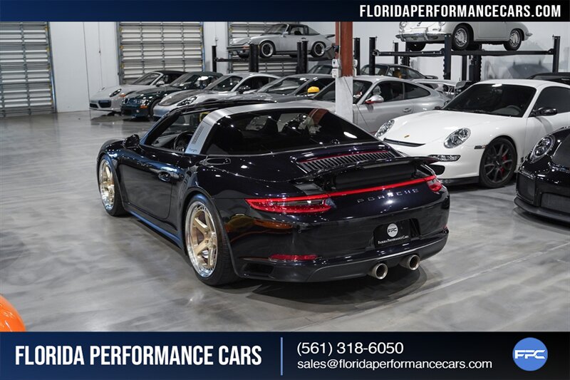 2017 Porsche 911 Targa 4S   - Photo 4 - Riviera Beach, FL 33407