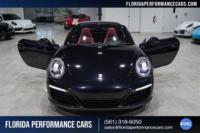 2017 Porsche 911 Targa 4S   - Photo 34 - Riviera Beach, FL 33407