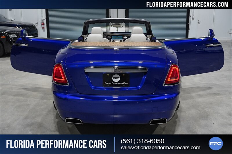 2016 Rolls-Royce Dawn   - Photo 38 - Riviera Beach, FL 33407