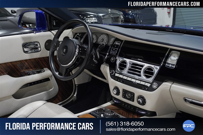 2016 Rolls-Royce Dawn   - Photo 52 - Riviera Beach, FL 33407