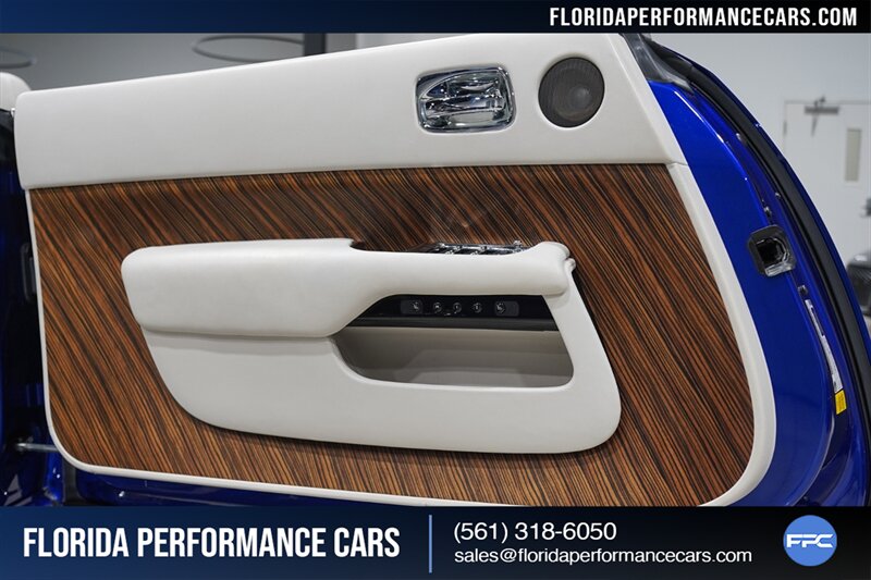 2016 Rolls-Royce Dawn   - Photo 59 - Riviera Beach, FL 33407