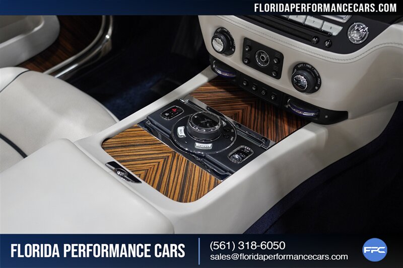 2016 Rolls-Royce Dawn   - Photo 53 - Riviera Beach, FL 33407