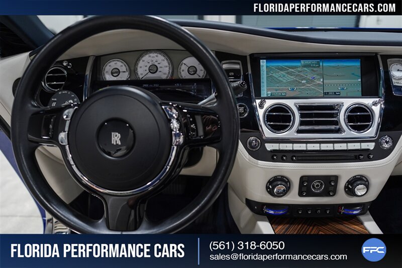 2016 Rolls-Royce Dawn   - Photo 27 - Riviera Beach, FL 33407