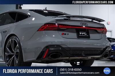 2023 Audi RS 7 4.0T quattro - Photo 17 - Riviera Beach, FL 33407