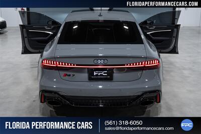 2023 Audi RS 7 4.0T quattro - Photo 44 - Riviera Beach, FL 33407