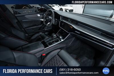 2023 Audi RS 7 4.0T quattro - Photo 36 - Riviera Beach, FL 33407