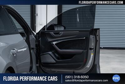 2023 Audi RS 7 4.0T quattro - Photo 35 - Riviera Beach, FL 33407