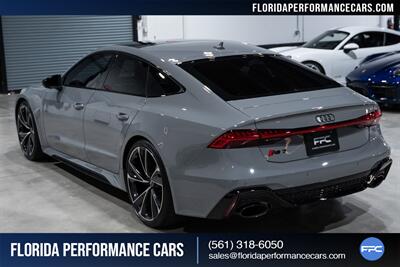 2023 Audi RS 7 4.0T quattro - Photo 4 - Riviera Beach, FL 33407