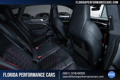 2023 Audi RS 7 4.0T quattro - Photo 33 - Riviera Beach, FL 33407
