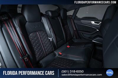 2023 Audi RS 7 4.0T quattro - Photo 34 - Riviera Beach, FL 33407