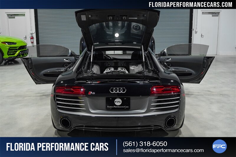 2014 Audi R8 V10 Plus   - Photo 34 - Riviera Beach, FL 33407