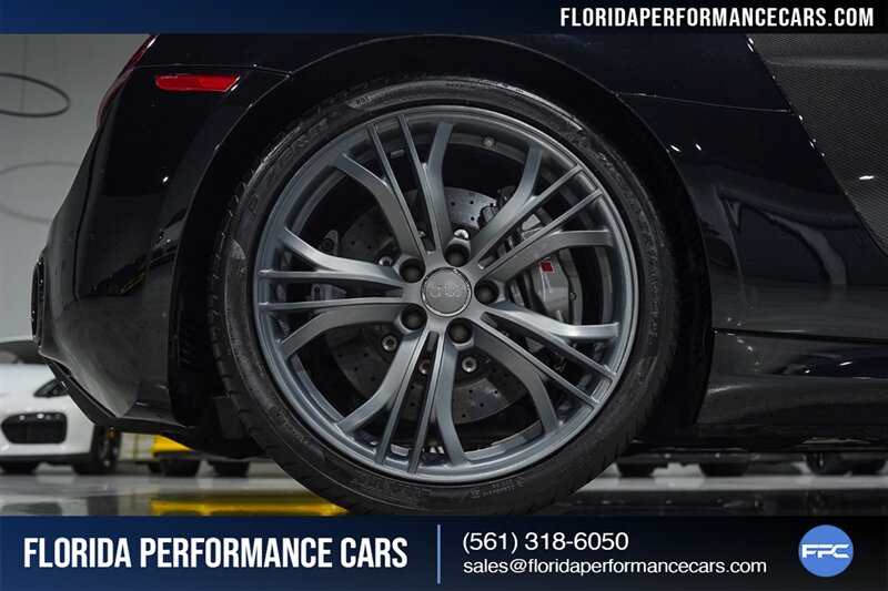 2014 Audi R8 V10 Plus   - Photo 39 - Riviera Beach, FL 33407