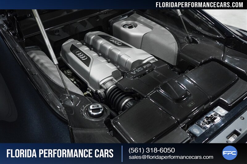 2014 Audi R8 V10 Plus   - Photo 37 - Riviera Beach, FL 33407