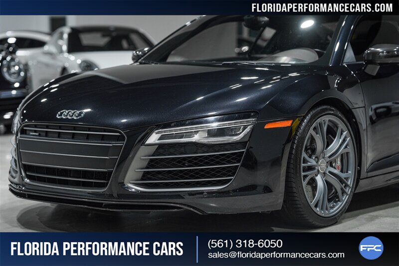 2014 Audi R8 V10 Plus   - Photo 53 - Riviera Beach, FL 33407