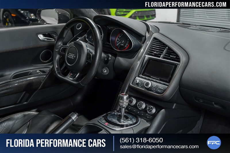 2014 Audi R8 V10 Plus   - Photo 45 - Riviera Beach, FL 33407