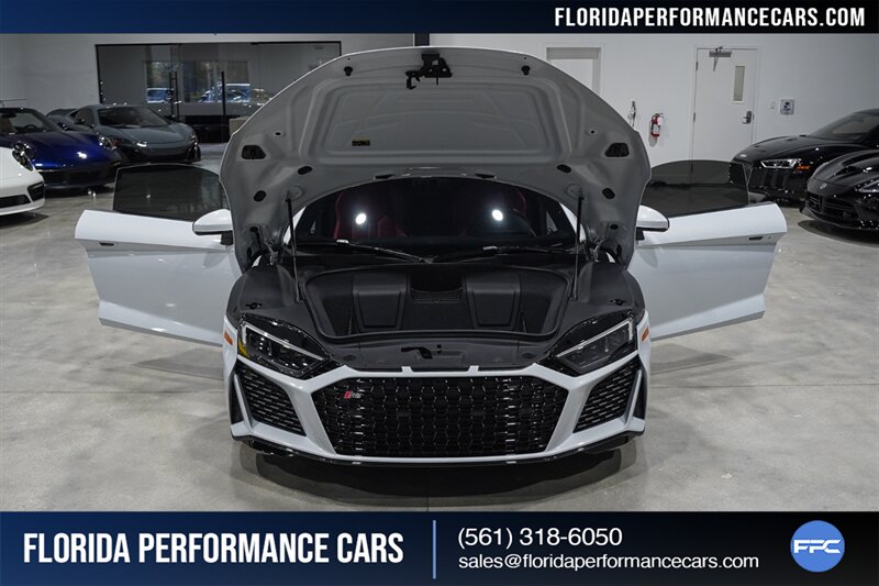 2021 Audi R8 5.2 V10   - Photo 37 - Riviera Beach, FL 33407